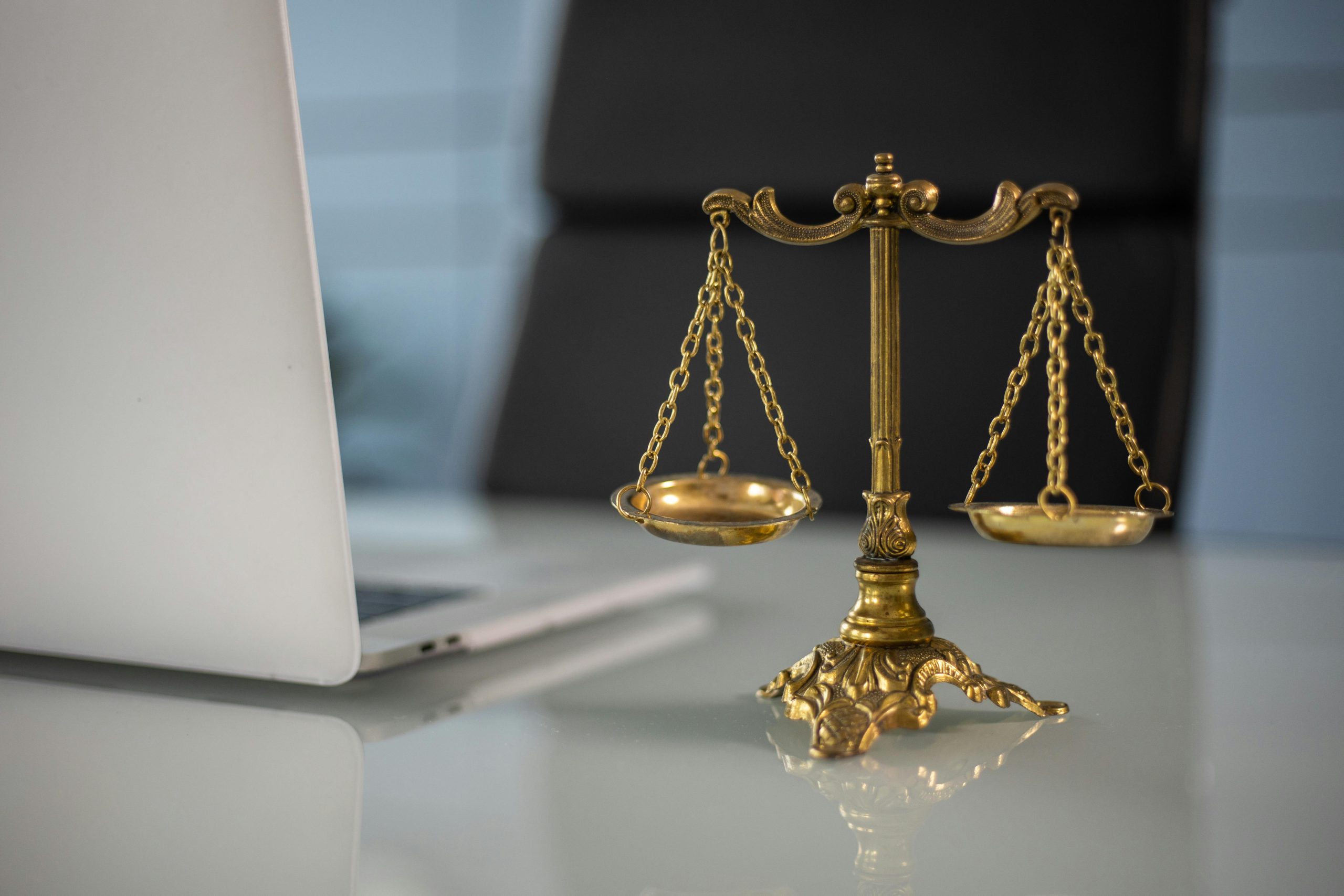 HR vs Payroll: The Compliance